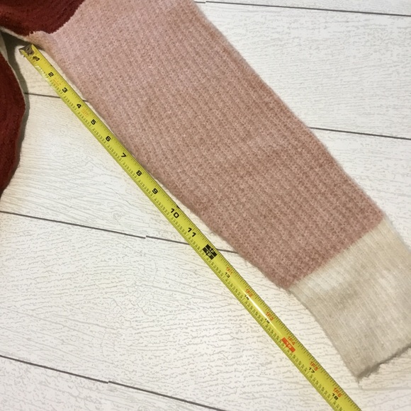 Silverflint fuzzy color block sweater - Picture 8 of 9